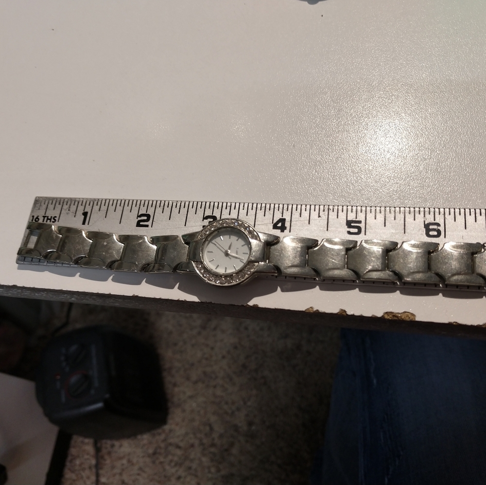 Quartz Watch - Picture 4 of 4